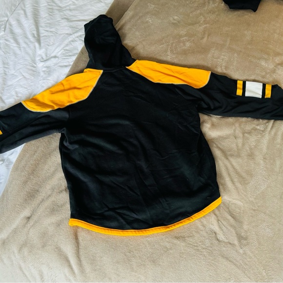 Boston Bruins Men’s Sweatshirt authentic NHL - Picture 2 of 8